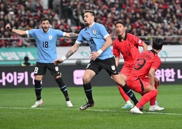 奇哥第2场即输 韩国1：2乌拉圭