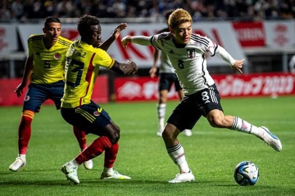 哥伦比亚教练：韩国进攻更胜日本