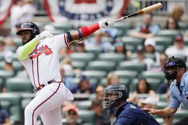 MLB》挥棒轨迹太大尻到道奇捕手引不满　勇士欧苏纳反击了