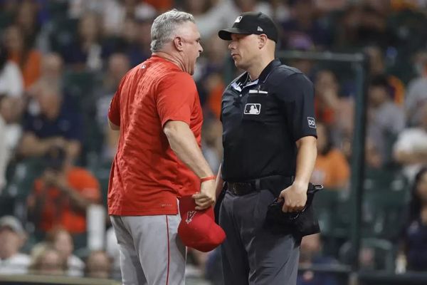 MLB》被主审如海般的好球带气到　天使沃德挺「让机器来判」