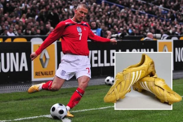 大卫·贝克汉姆第100场英格兰对法国比赛的金靴将在拍卖会上以高价出售