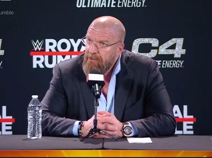 皇家大战后，Triple H 回避文斯·麦克曼的质疑，WWE 创始人因贾内尔·格兰特指控而 TKO 辞职