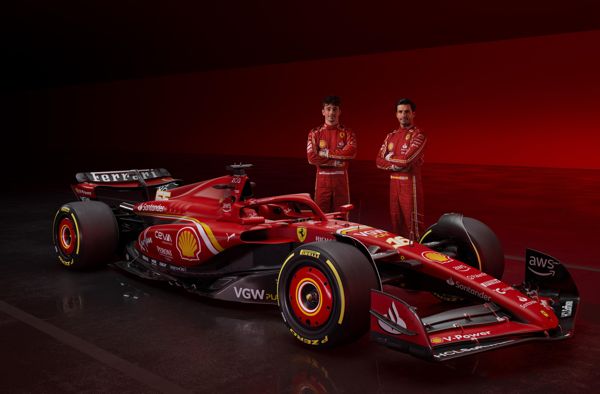 法拉利在宣布刘易斯·汉密尔顿将于 2025 年加入车队后，展示了 F1 赛车新外观的大胆设计