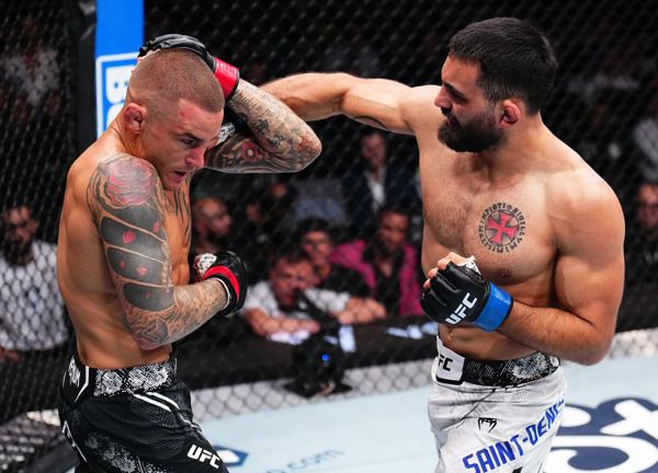 UFC 299：达斯汀·普瓦里尔在与唐纳德·特朗普进行长时间交谈之前恶毒地击倒了伯努瓦·圣丹尼斯