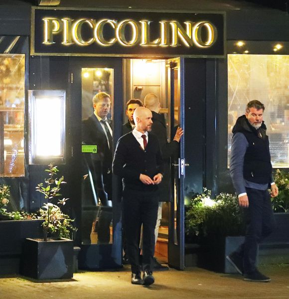 曼联史诗般地战胜利物浦后，埃里克·十·哈格在意大利餐厅享用了三小时的庆祝晚宴