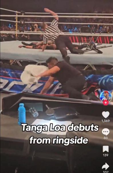 在发现裁判重大失态后，粉丝们相信这位WWE明星在首场比赛中“失利了”