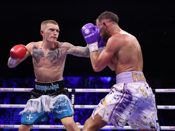 坎贝尔·哈顿 (Campbell Hatton) 对阵吉米·乔·弗林特 (Jimmy Joe Flint)：英国开始时间、直播、电视频道、全牌，瑞奇的儿子旨在报仇