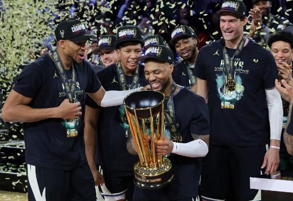 NBA杯最佳阵容出炉 公鹿双星入选