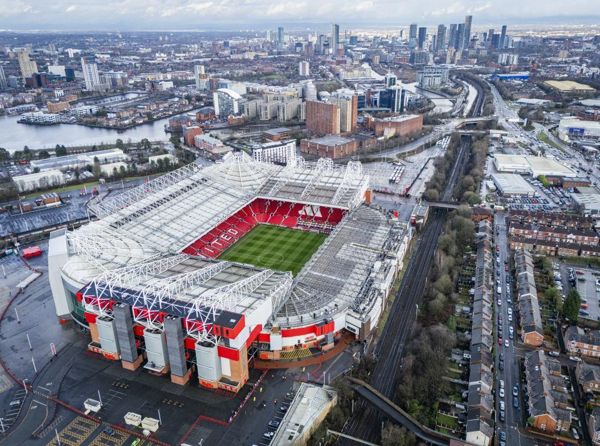 随着政府支持Old Trafford Project