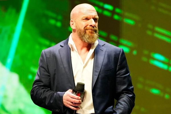尽管与 Netflix 达成了协议，WWE 仍大规模裁减阵容，名人堂成员和顶级明星意外离队