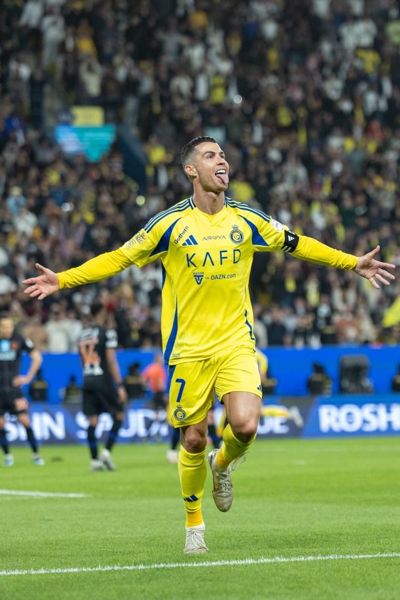 克里斯蒂亚诺·罗纳尔多（Cristiano Ronaldo）领导2024年最富有的运动明星名单