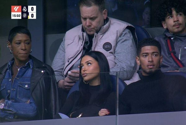裘德·贝灵汉（Jude Bellingham）的女友从圣地亚哥·伯纳乌（Santiago Bernabeu）看着看台时对男人的团队感到印象深刻