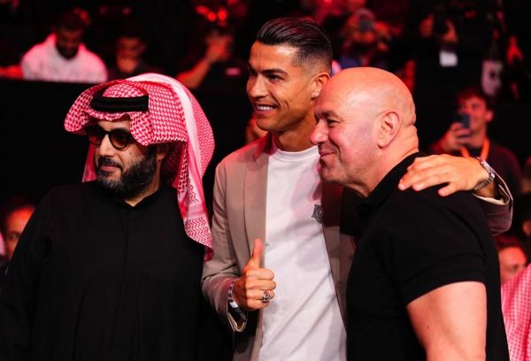 “下次他可能做出更好的决定”  – 克里斯蒂亚诺·罗纳尔多（Cristiano Ronaldo）被MMA明星迈克尔·弗尼姆（Michael’Natom’Page）开玩笑，以支持他的UFC沙特阿拉伯对手