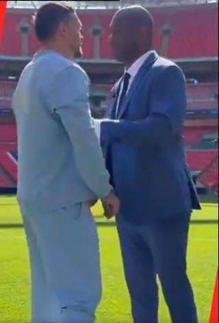 丹尼尔·杜波依斯（Daniel Dubois）将Oleksandr Usyk推了出来，以努力进入不败策划者的大脑