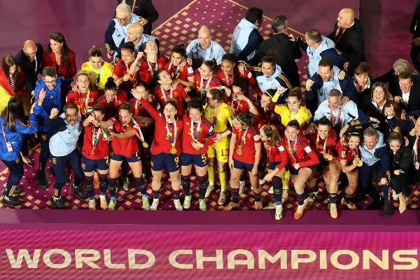 FIFA盼女子世杯进账10亿美元
