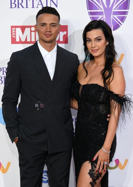 杰梅因·詹纳斯（Jermaine Jenas）“准备对他的余生感到不满”，与妻子离婚之前