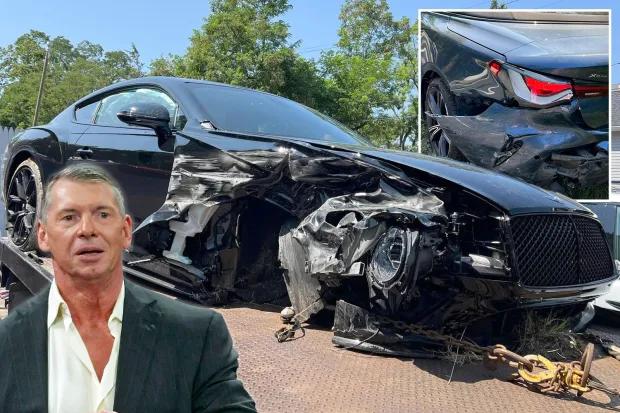WWE前任首席文斯·麦克马洪（Vince McMahon）卷入了一场车祸，使他的本特利（Bentley）破坏了