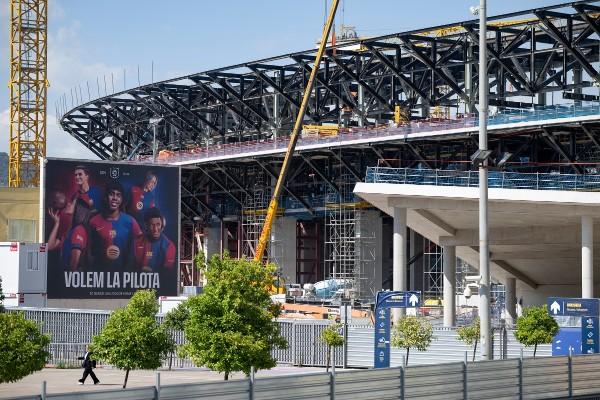 巴塞为鲁营主场伤脑筋