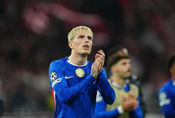 MAN UTD文件：Garnacho和Amorim的关系如何与Harry Maguire在星星中脱离舞台干预