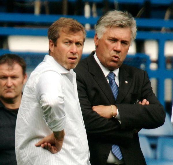 卡洛·安切洛蒂（Carlo Ancelotti）透露，他的管理生涯中没有任何东西几乎不必为罗马·阿布拉莫维奇（Roman Abramovich）工作