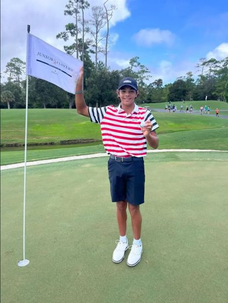 老虎伍兹的儿子查理（Charlie），16岁