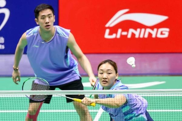 邓谢配法国公开赛力战反负无缘决赛