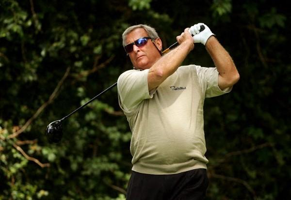 曾卷歧视活士争议 前大满贯得主去世