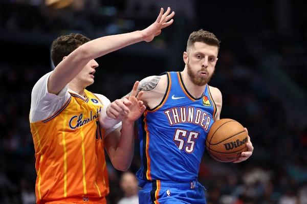 雷霆赫顿史丹伤小腿唞14日