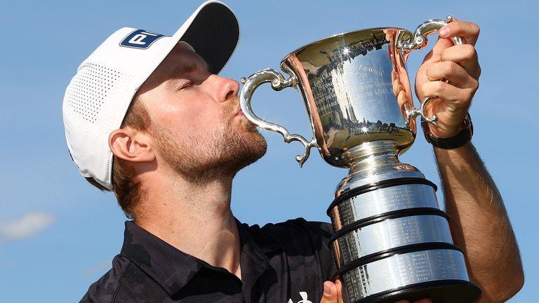 澳大利亚网球公开赛：拉斯穆斯·内尔加德-彼得森有勇气击败本土热门卡梅隆·史密斯夺得冠军