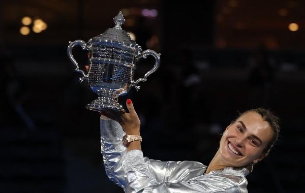 网球性别大战前夕 一姐蝉联年度最佳