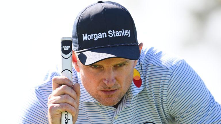 贾斯汀·罗斯 (Justin Rose) 在多利松 (Torrey Pines) 球场以低于标准杆 23 杆的新赛事纪录赢得农民保险公开赛冠军