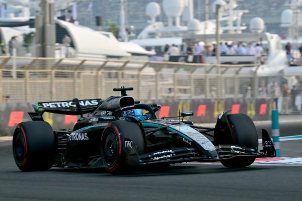 平治战车新季亮相 罗素冀争世一