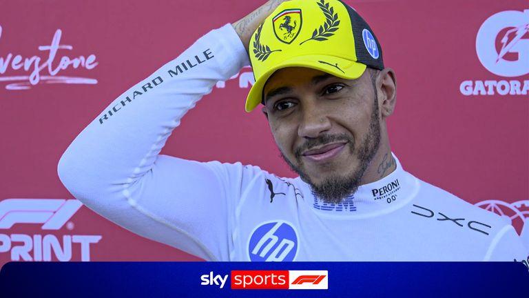 英国大奖赛冲刺排位赛：刘易斯·汉密尔顿 (Lewis Hamilton) 击败基米·安东内利 (Kimi Antonelli) 夺得银石赛道杆位，乔治·拉塞尔 (George Russell) 表现不佳